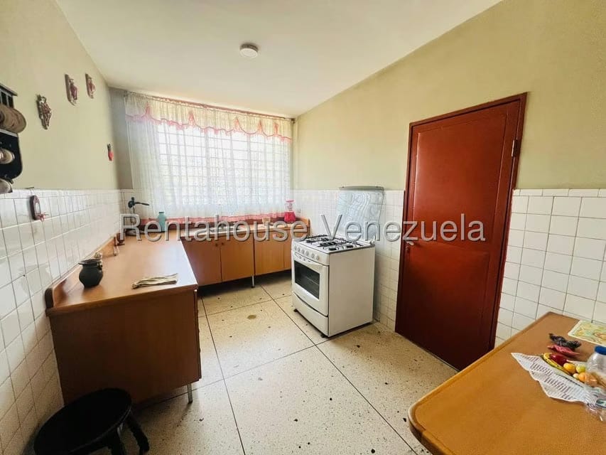 Comercial (Edificio) en Venta en Zona Centro, Aragua - 14