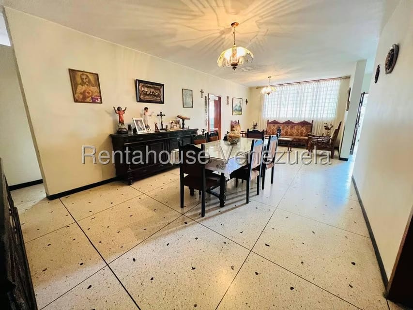 Comercial (Edificio) en Venta en Zona Centro, Aragua - 30