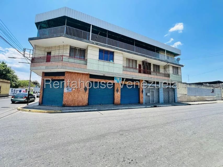 Comercial (Edificio) en Venta en Zona Centro, Aragua - 47