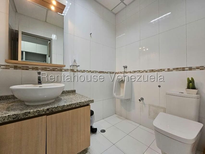 Comercial (Oficina) en Alquiler en Parroquia La Candelaria, Distrito Metropolitano - 13