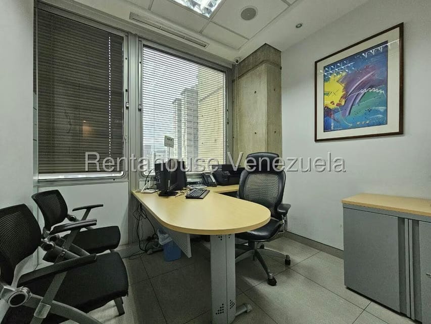 Comercial (Oficina) en Alquiler en Parroquia La Candelaria, Distrito Metropolitano - 31