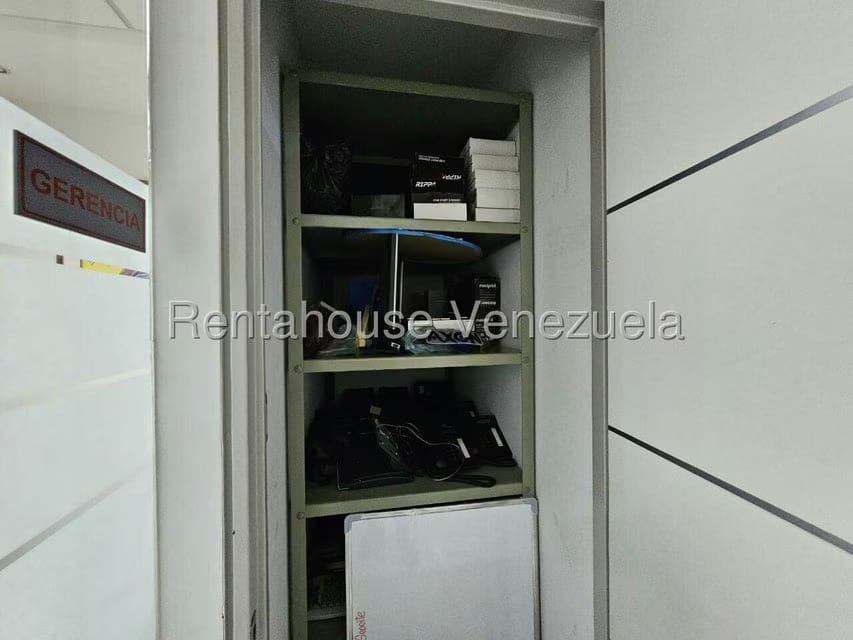 Comercial (Oficina) en Alquiler en Parroquia La Candelaria, Distrito Metropolitano - 35