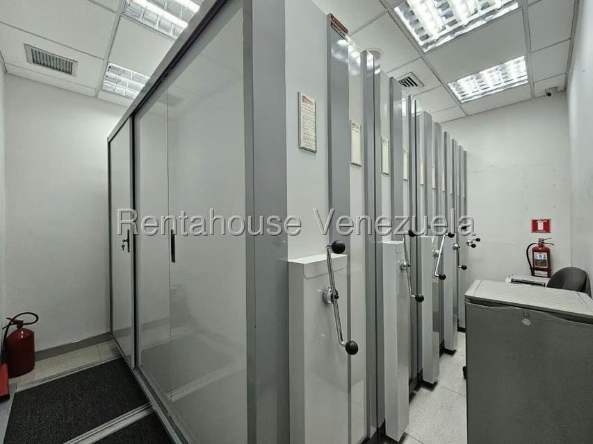 Comercial (Oficina) en Alquiler en Parroquia La Candelaria, Distrito Metropolitano - 10