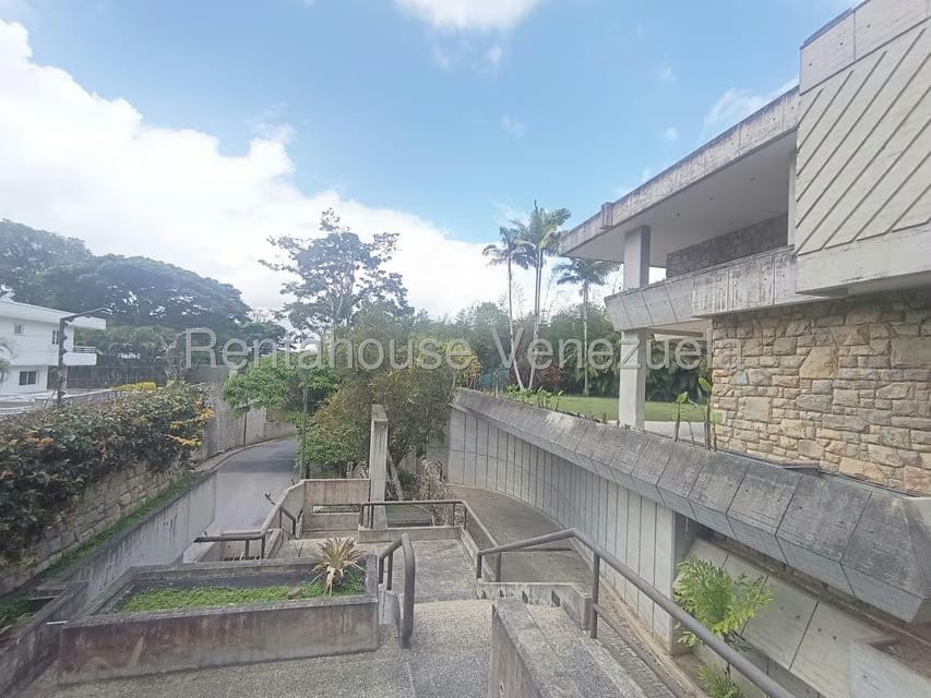 Casa (Multipes Niveles) en Venta en La Lagunita Country Club, Distrito Metropolitano - 11