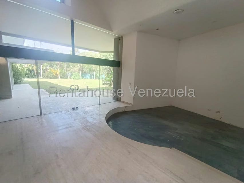 Casa (Multipes Niveles) en Venta en La Lagunita Country Club, Distrito Metropolitano - 24