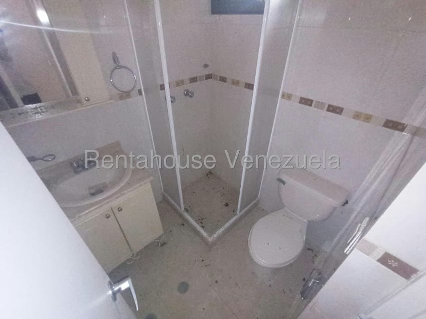 Casa (Multipes Niveles) en Venta en La Lagunita Country Club, Distrito Metropolitano - 37