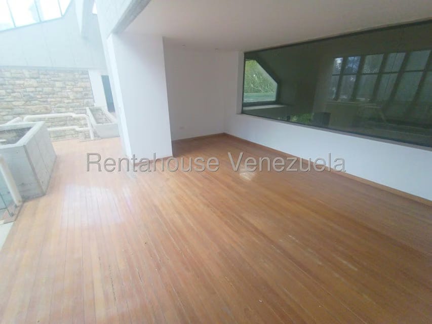 Casa (Multipes Niveles) en Venta en La Lagunita Country Club, Distrito Metropolitano - 40