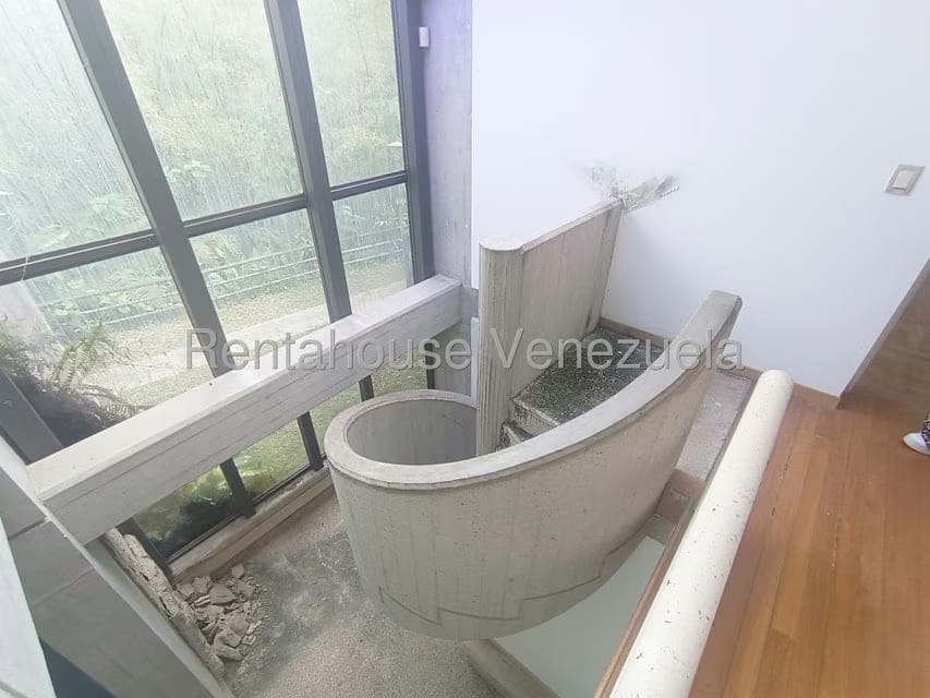 Casa (Multipes Niveles) en Venta en La Lagunita Country Club, Distrito Metropolitano - 42