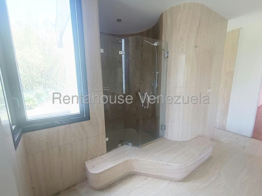Casa (Multipes Niveles) en Venta en La Lagunita Country Club, Distrito Metropolitano - 49