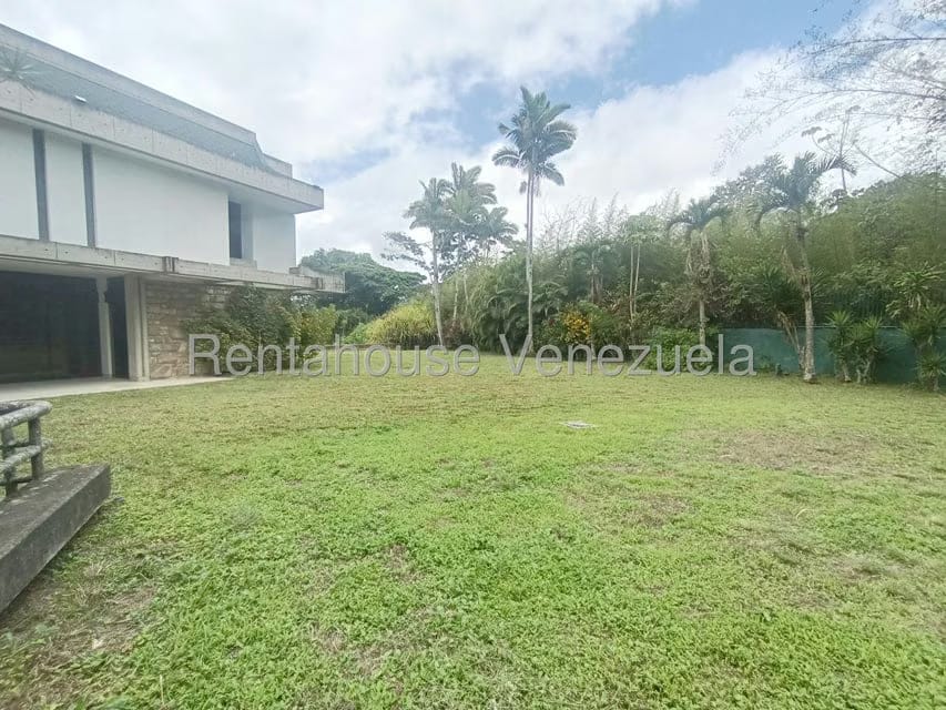 Casa (Multipes Niveles) en Venta en La Lagunita Country Club, Distrito Metropolitano - 64