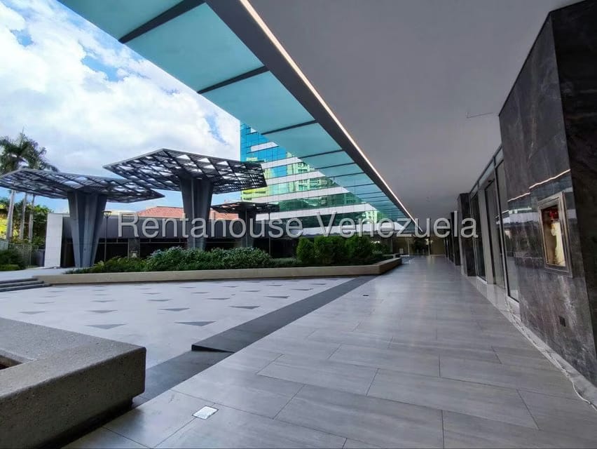 Comercial (Oficina) en Alquiler en Campo Alegre, Distrito Metropolitano - 17