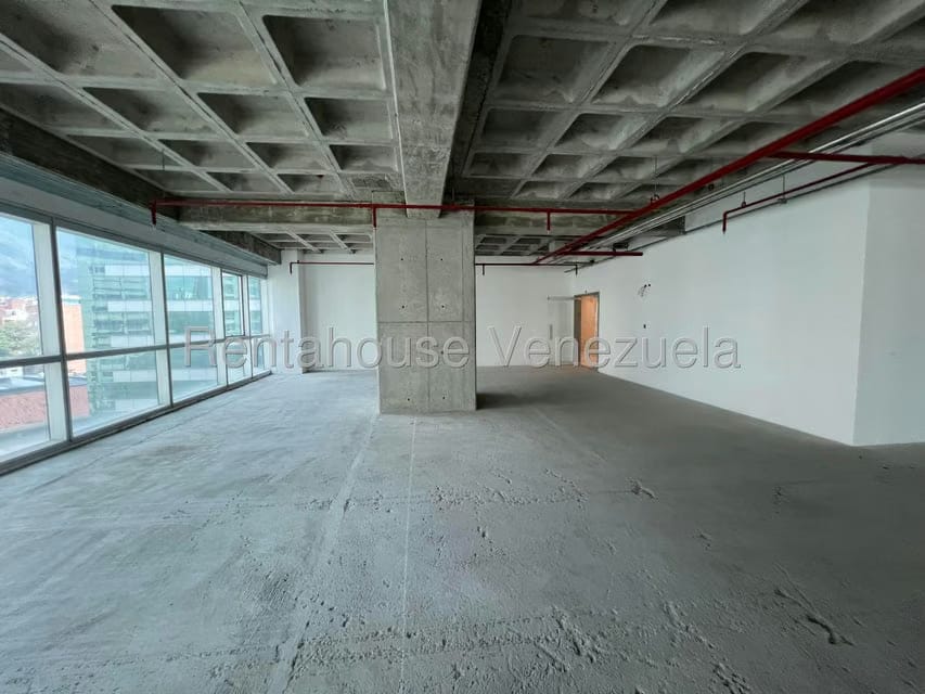 Comercial (Oficina) en Alquiler en Campo Alegre, Distrito Metropolitano - 4