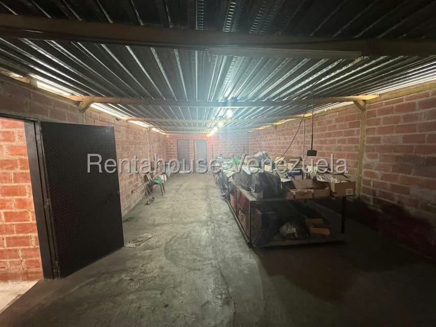 Comercial (Local Comercial) en Alquiler en Quinta Crespo, Distrito Metropolitano - 6