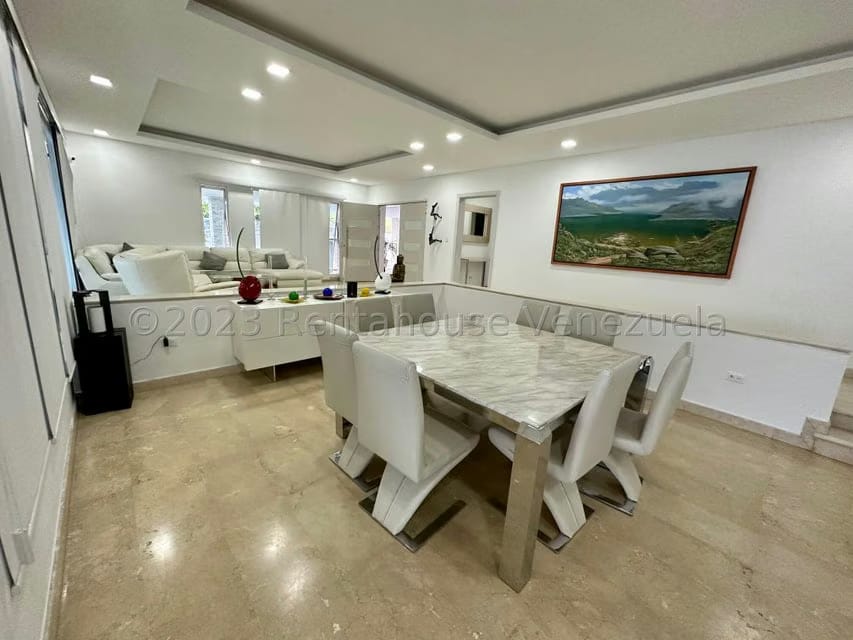 Casa (Multipes Niveles) en Venta en La Lagunita Country Club, Distrito Metropolitano - 19