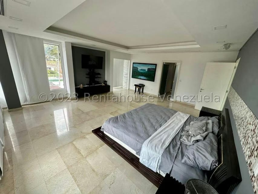 Casa (Multipes Niveles) en Venta en La Lagunita Country Club, Distrito Metropolitano - 32