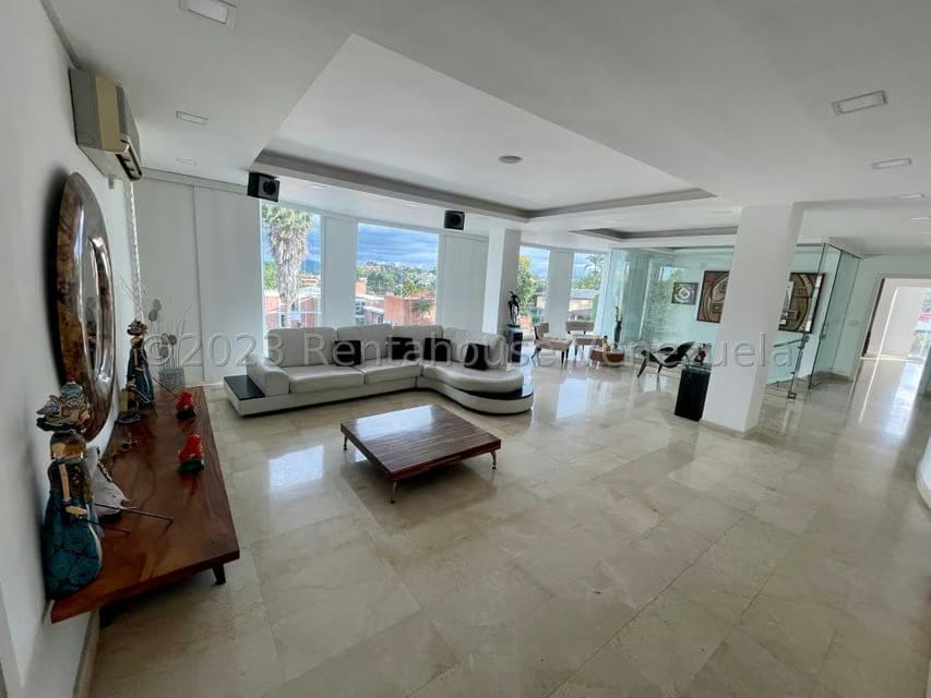 Casa (Multipes Niveles) en Venta en La Lagunita Country Club, Distrito Metropolitano - 39