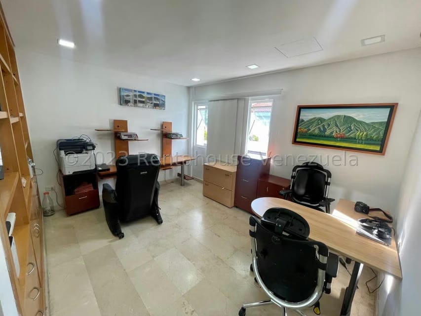 Casa (Multipes Niveles) en Venta en La Lagunita Country Club, Distrito Metropolitano - 41