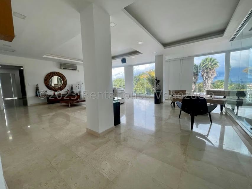 Casa (Multipes Niveles) en Venta en La Lagunita Country Club, Distrito Metropolitano - 42