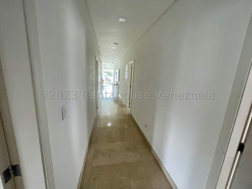 Casa (Multipes Niveles) en Venta en La Lagunita Country Club, Distrito Metropolitano - 45