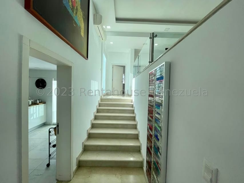 Casa (Multipes Niveles) en Venta en La Lagunita Country Club, Distrito Metropolitano - 50