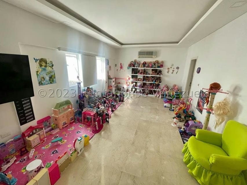 Casa (Multipes Niveles) en Venta en La Lagunita Country Club, Distrito Metropolitano - 51