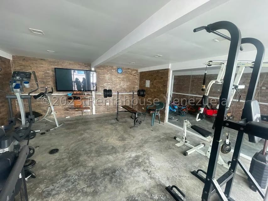 Casa (Multipes Niveles) en Venta en La Lagunita Country Club, Distrito Metropolitano - 70