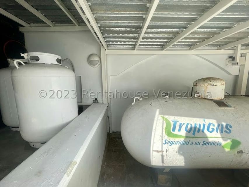 Casa (Multipes Niveles) en Venta en La Lagunita Country Club, Distrito Metropolitano - 72