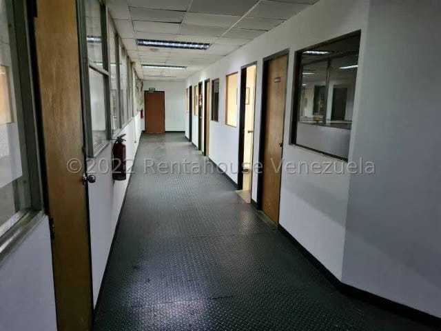 GALPÓN EN VENTA – ELENA MARIN NOBREGA - 10