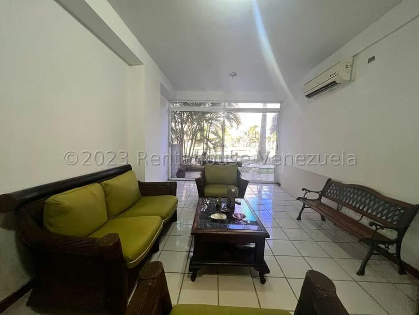 Apartamento (1 Nivel) en Venta en Agua Sal, Miranda - 15