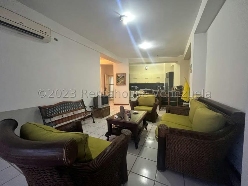 Apartamento (1 Nivel) en Venta en Agua Sal, Miranda - 17
