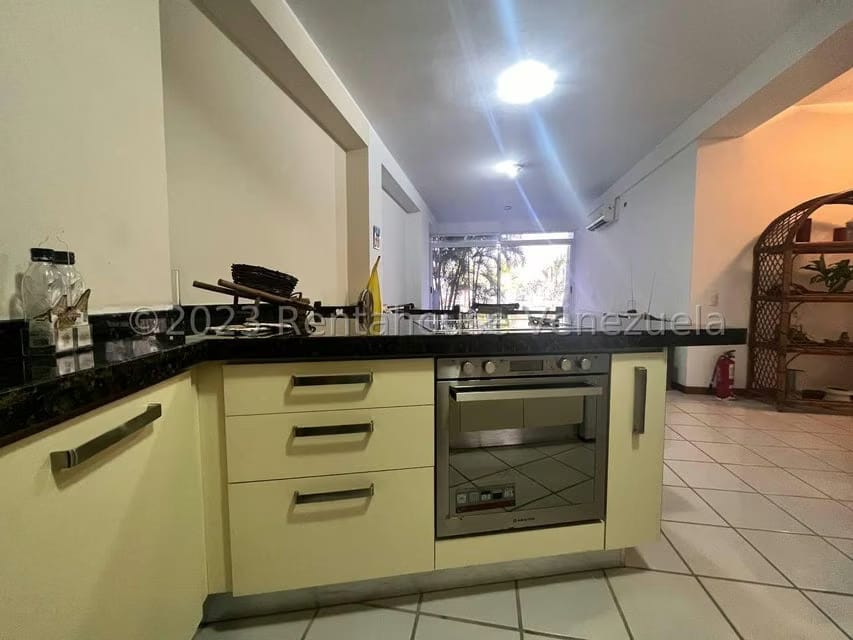 Apartamento (1 Nivel) en Venta en Agua Sal, Miranda - 24