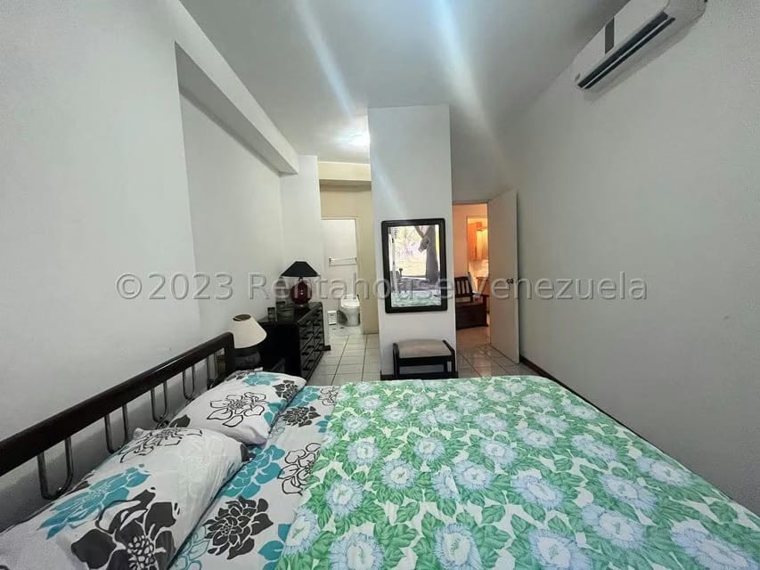 Apartamento (1 Nivel) en Venta en Agua Sal, Miranda - 30