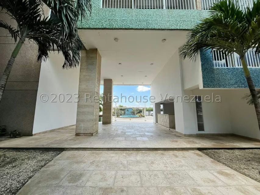 Apartamento (1 Nivel) en Venta en Agua Sal, Miranda - 4