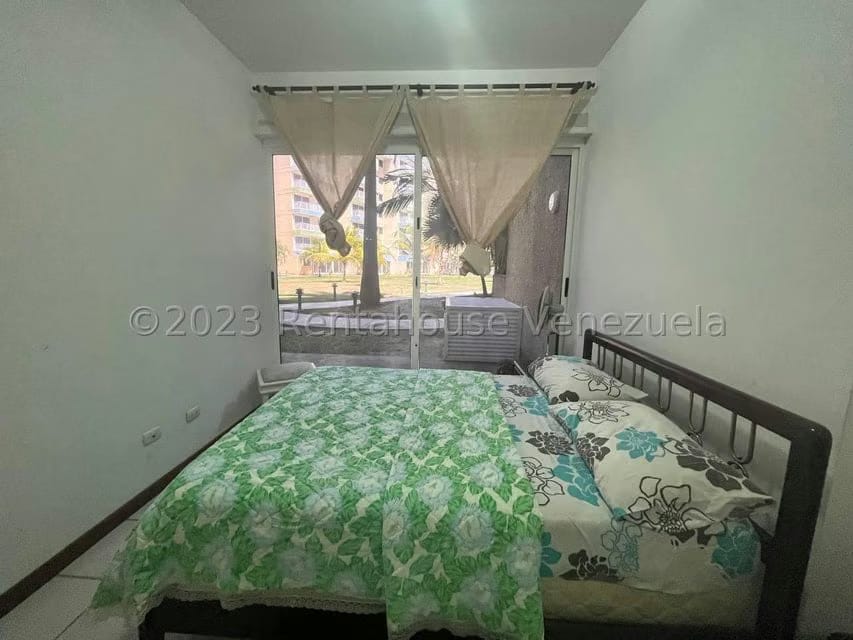 Apartamento (1 Nivel) en Venta en Agua Sal, Miranda - 32
