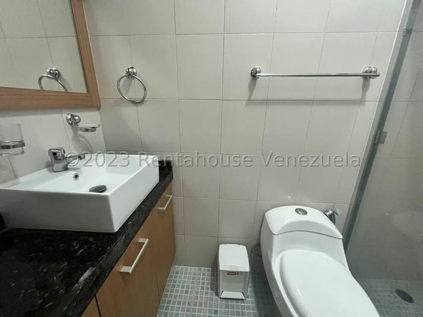 Apartamento (1 Nivel) en Venta en Agua Sal, Miranda - 36