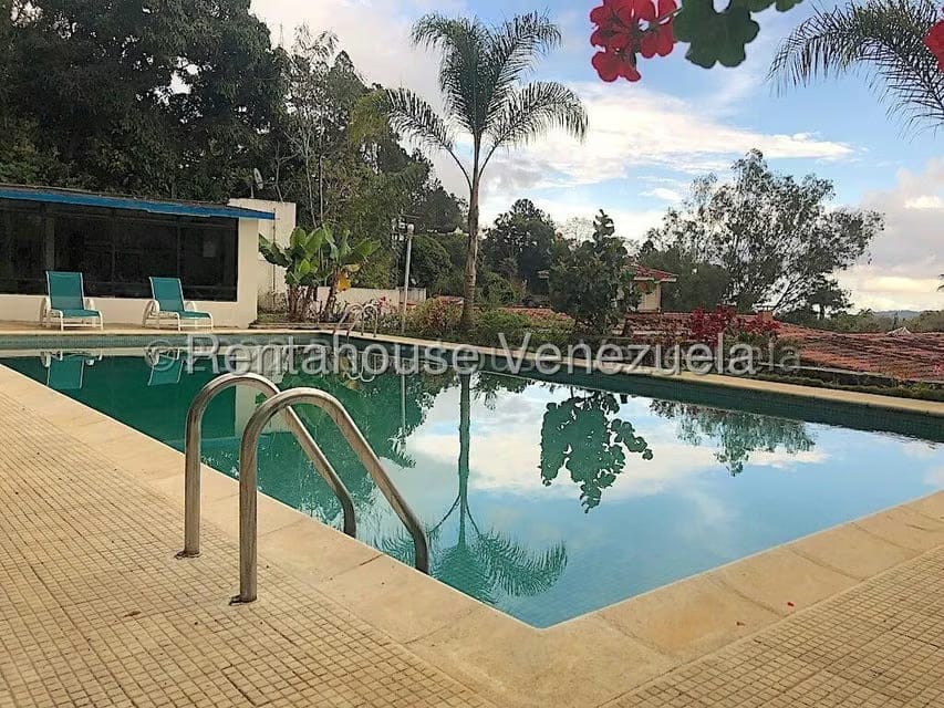 Casa (Duplex) en Venta en El Placer, Distrito Metropolitano - 2