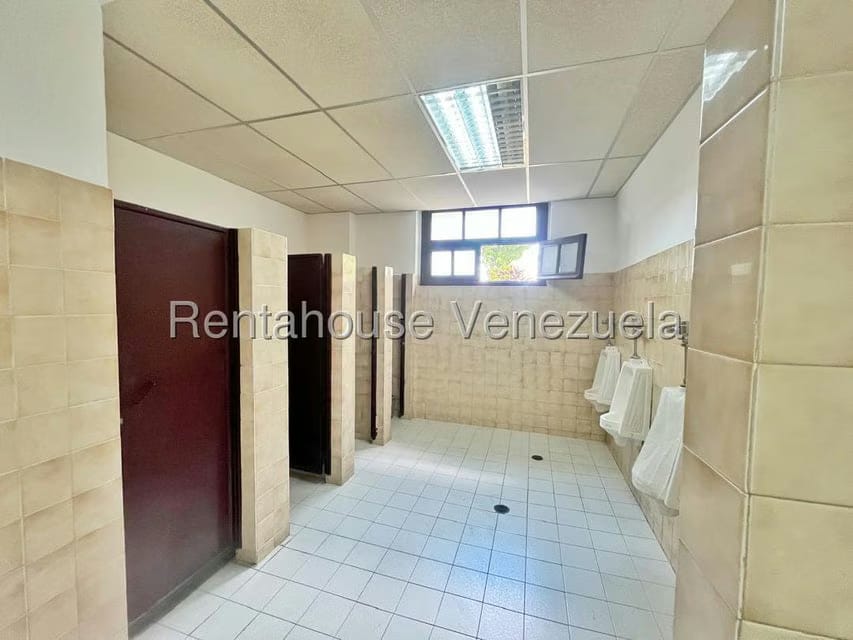 Comercial (Local Comercial) en Alquiler en Boleita Norte, Distrito Metropolitano - 9