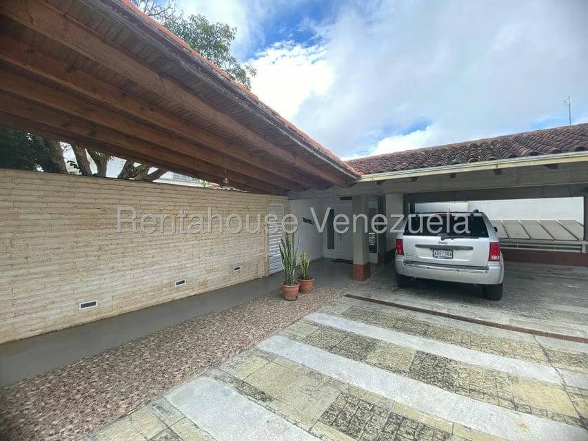 Casa (Multipes Niveles) en Venta en Club de Campo, Miranda - 2