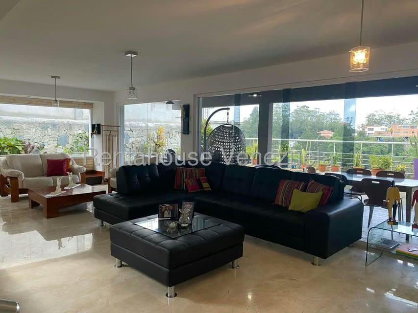 Casa (Multipes Niveles) en Venta en Club de Campo, Miranda - 11