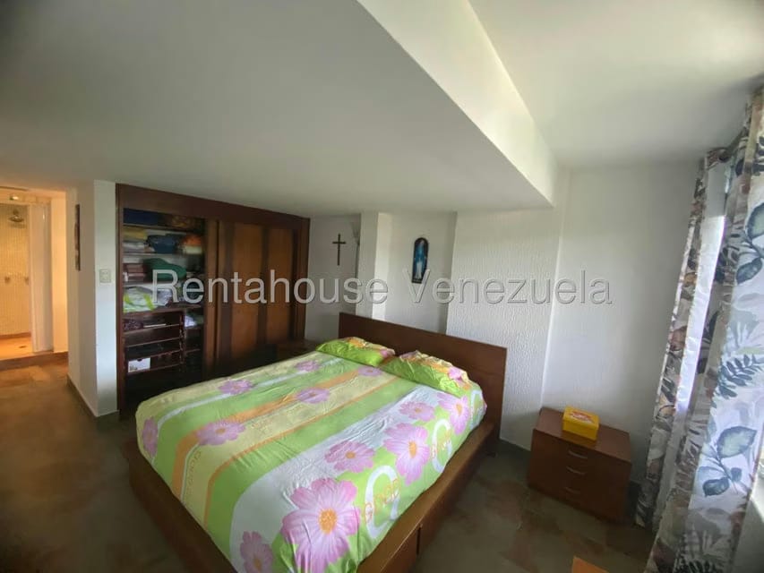 Casa (Multipes Niveles) en Venta en Club de Campo, Miranda - 25