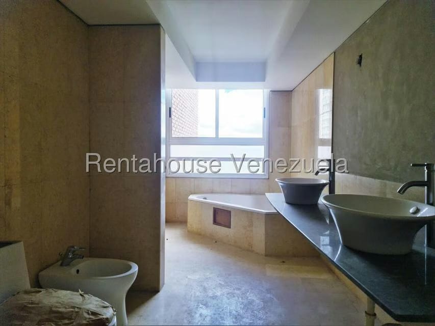 Apartamento (1 Nivel) en Venta en Colinas de Valle Arriba / Mirador de Los Campitos, Distrito Metropolitano - 17