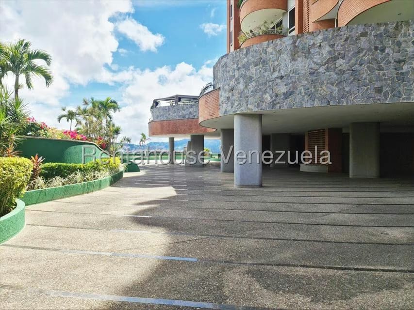 Apartamento (1 Nivel) en Venta en Colinas de Valle Arriba / Mirador de Los Campitos, Distrito Metropolitano - 35