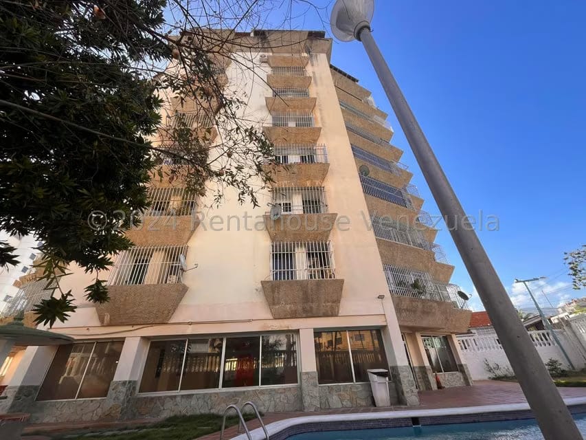 Apartamento (Duplex) en Venta en Playa Grande, Vargas - 35