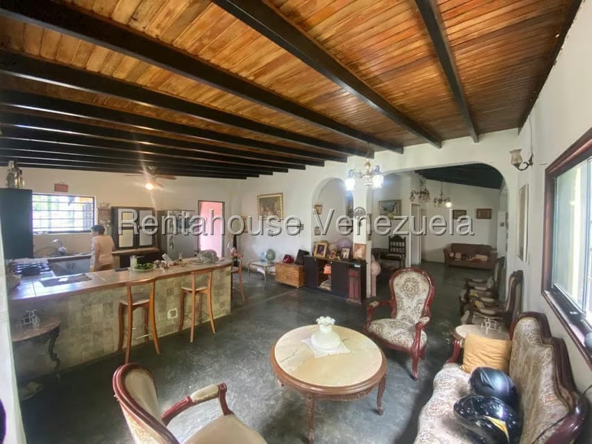 Casa (Multipes Niveles) en Venta en Baruta, Distrito Metropolitano - 12