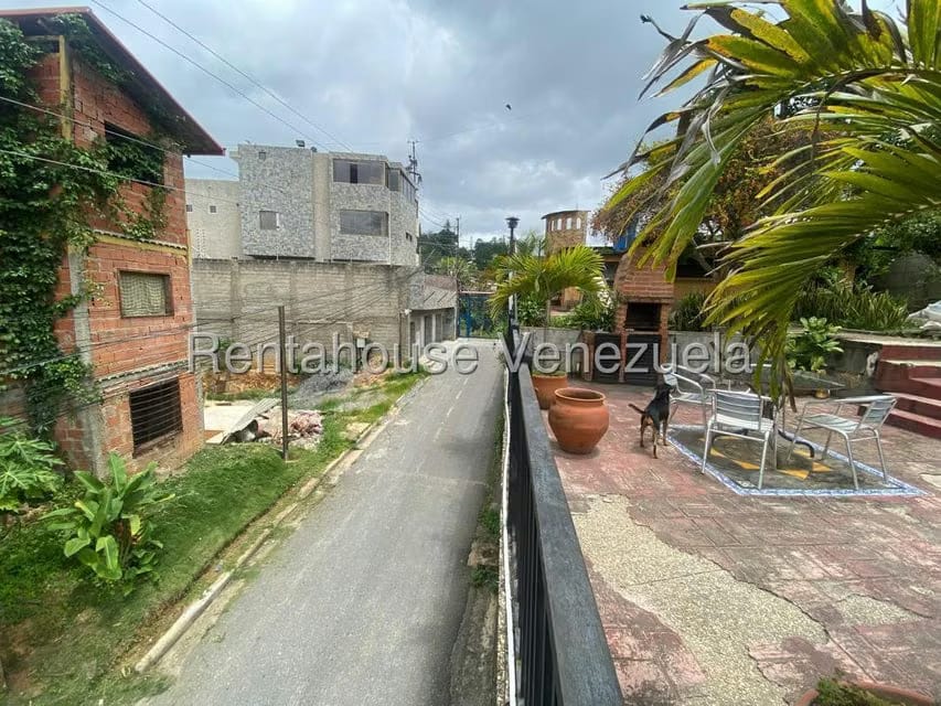 Casa (Multipes Niveles) en Venta en Baruta, Distrito Metropolitano - 17