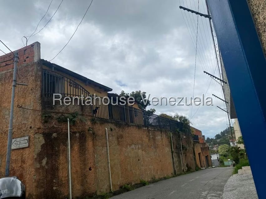 Casa (Multipes Niveles) en Venta en Baruta, Distrito Metropolitano - 3