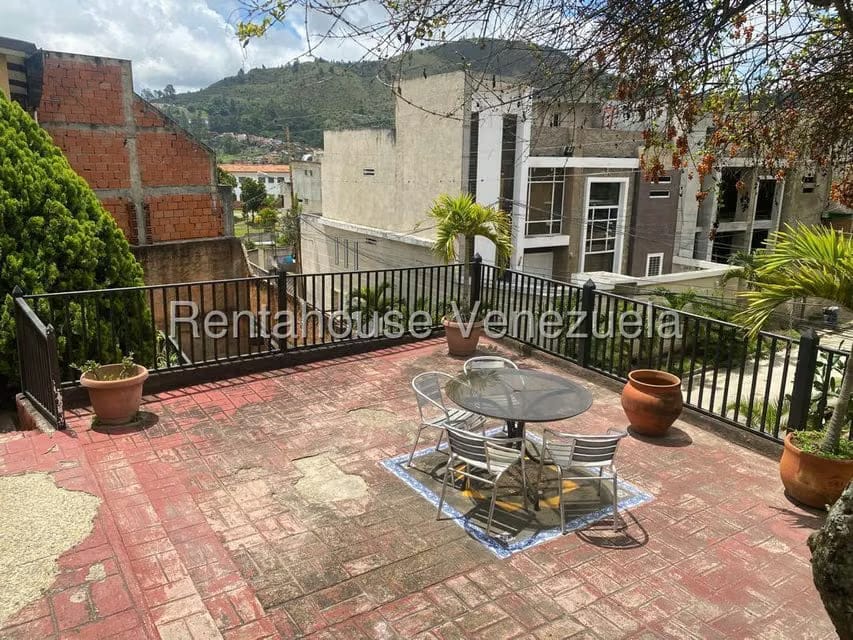Casa (Multipes Niveles) en Venta en Baruta, Distrito Metropolitano - 21
