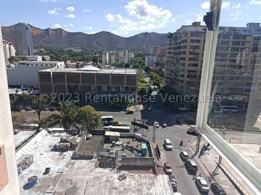 Comercial (Consultorio Medico) en Alquiler en Los Sauces, Carabobo - 14