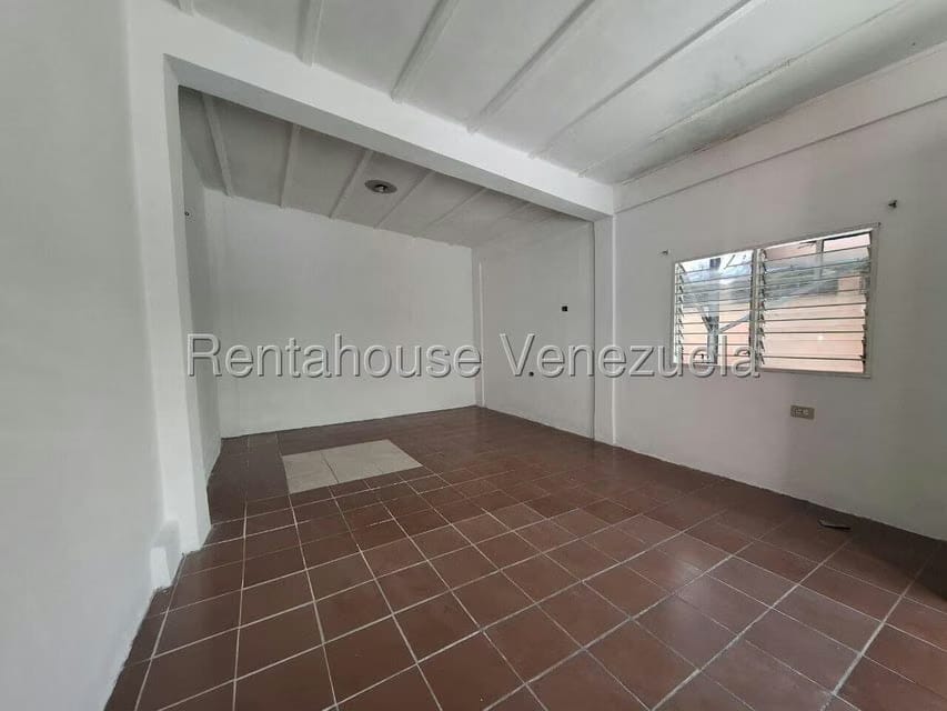 Comercial (Local Comercial) en Alquiler en Centro, Lara - 2