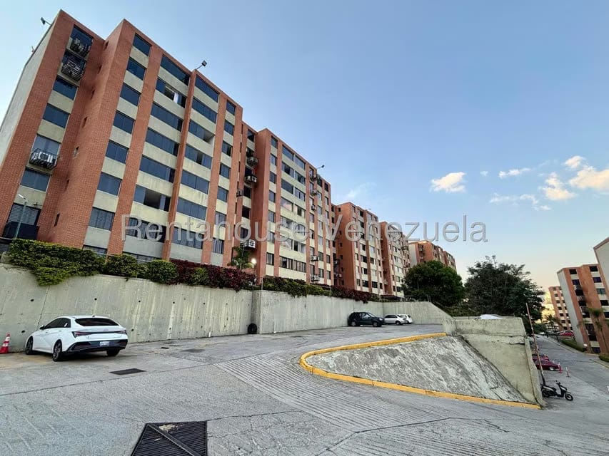 Apartamento (1 Nivel) en Alquiler en Los Naranjos Humboldt, Distrito Metropolitano